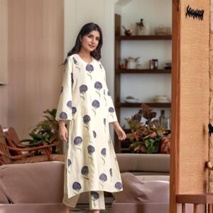 Women Kurta with Pant Printed